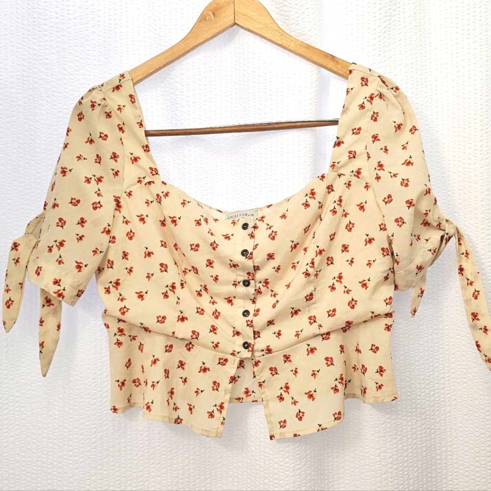 Dress Forum Cream Floral Blouse Size L
